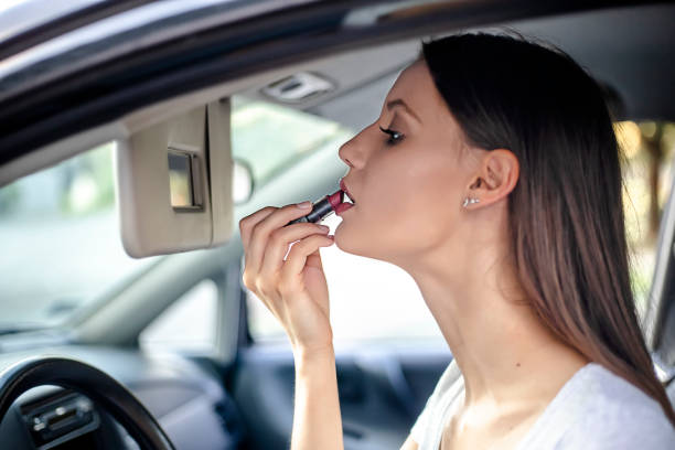 istock I love the confidence that makeup gives me 1013757486