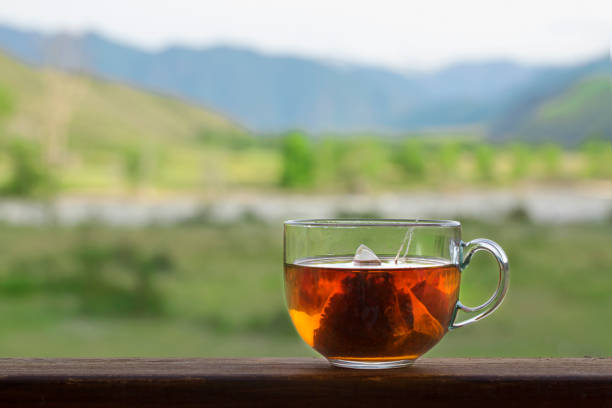 czarna herbata - cup tea teabag tea cup zdjęcia i obrazy z banku zdjęć
