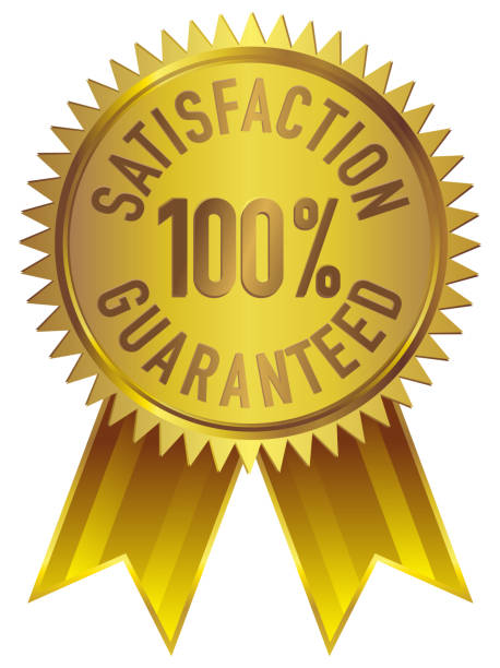 ilustraciones, imágenes clip art, dibujos animados e iconos de stock de satisfacción 100% garantizada icono insignia de oro - fiabilidad