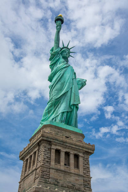 istock Statue of Liberty 1013969230