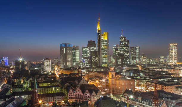 istock Frankfurt am Main city skyline 1014032372
