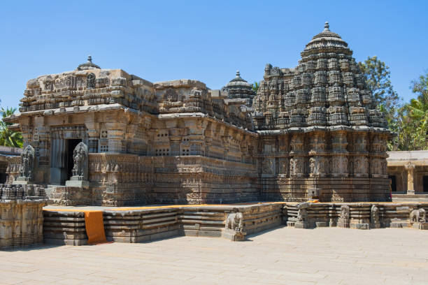 antico tempio in pietra ollare nel karnataka - somnathpur foto e immagini stock