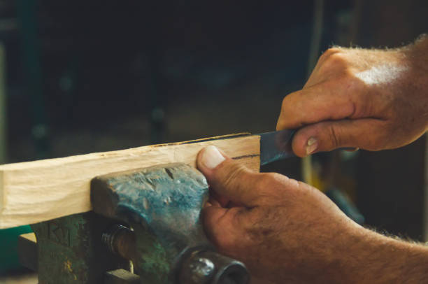 istock Master's workshop - Production of a knife 1014185434