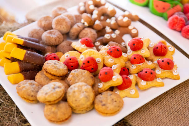 istock Plate of cookies 1014221114