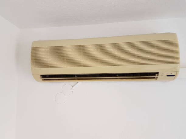 istock aircondition air condition home interior old 1014288006