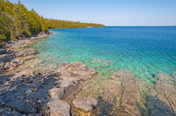 istock Little Dunks Bay on Georgian Bay 1014448558