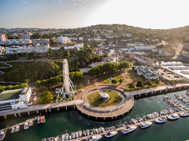 istock Torquay seafront and Marina at sunrise 1014493524