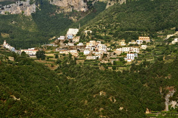 istock Amalfi Village View 1014501306