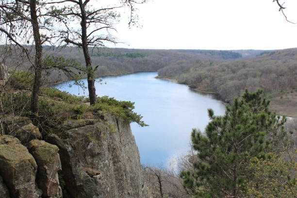 istock Sunday Afternoon In Governor Dodge State Park 1014588184