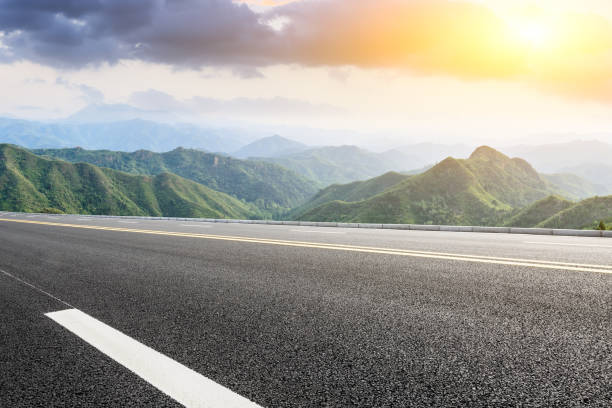 istock Asphalt highway and mountain natural landscape at sunrise 1014634434