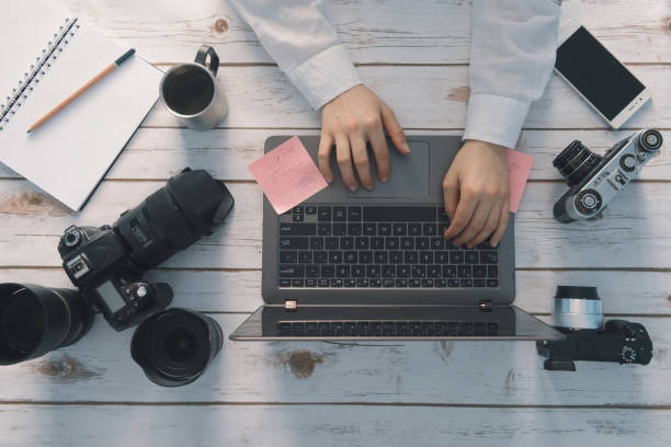 istock Woman photographer concept 1014637634
