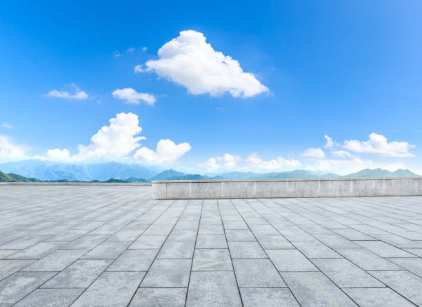 istock Square floor and mountain natural landscape 1014649134