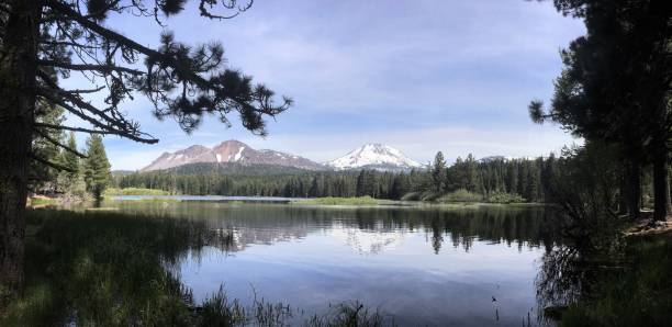 istock Mount Lassen, Lassen Volcanic National Park, USA 1014673160