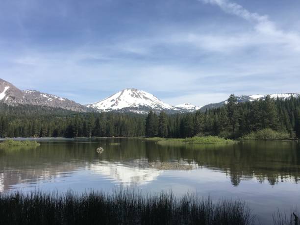 istock Mount Lassen, Lassen Volcanic National Park, USA 1014673232
