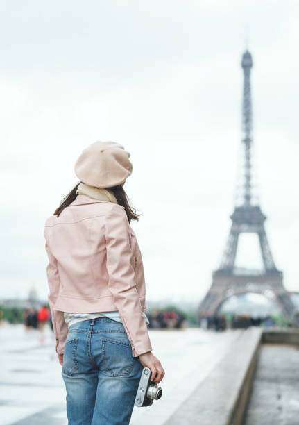 istock Young photographer on vacation 1014680384