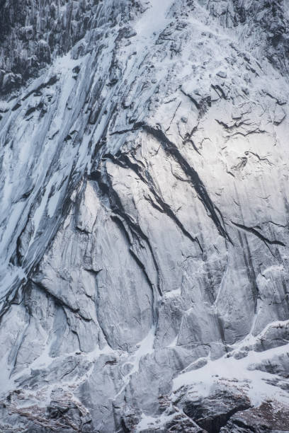 istock Close-up snow mountain with shiny light 1014686790