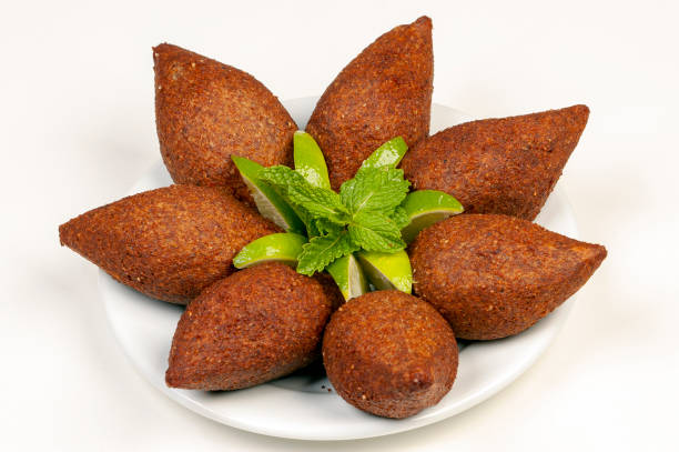 istock Quibe, Brazilian snack 1014785144