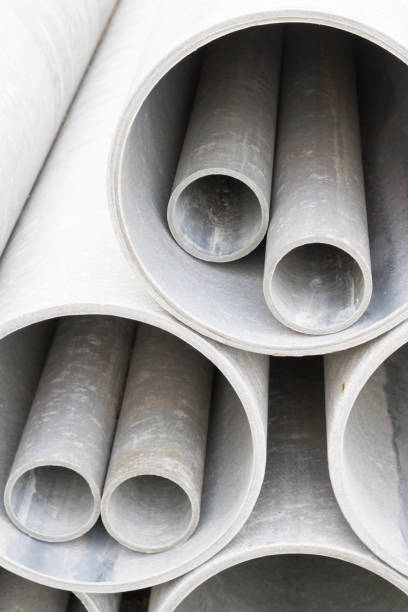 istock Pipes without naportnye used for construction 1014813510