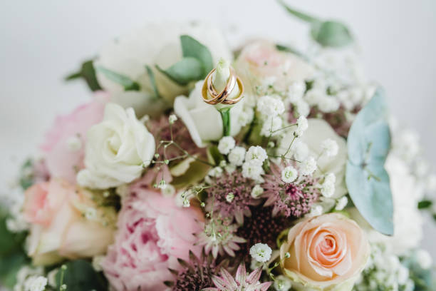istock bride bouquet rings wedding 1015064988
