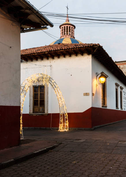 centre-ville de uruapan - michoacan, au mexique. - uruapan photos et images de collection