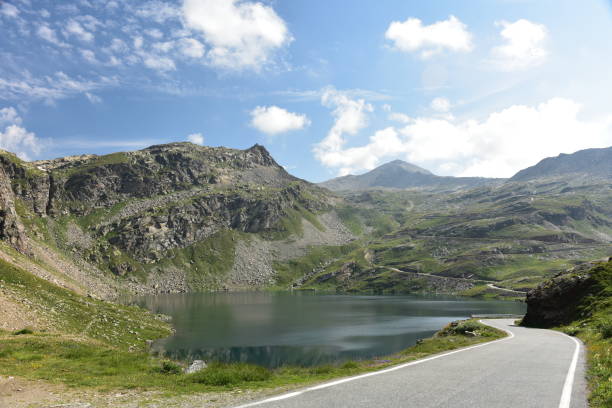 istock dam on the col du Nivolet 1015280758