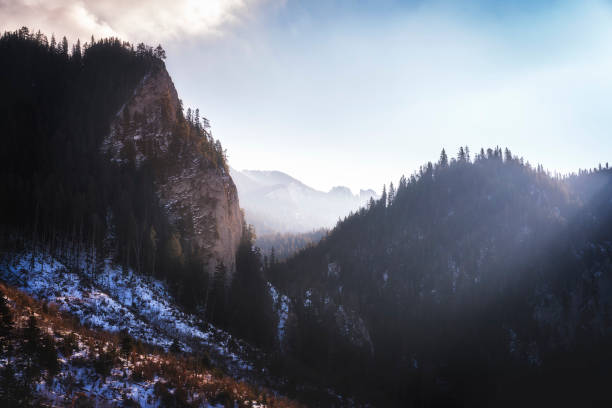 The mountains in the morning, with the sun beams.