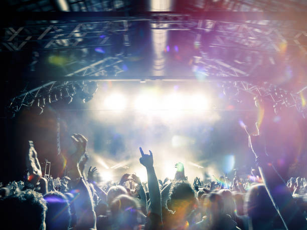 istock Music festival 1015315060