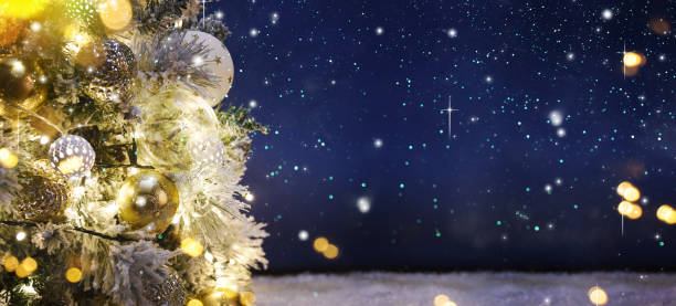 istock Christmas tree with decoration and lighting 1015363806