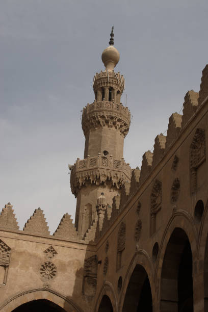 istock Inside of a mosque and minarat 1015370604