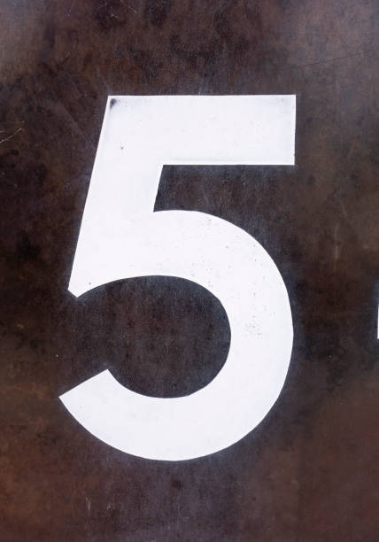 istock Written Wording in Distressed State Typography Found Number Five 5 1015374110