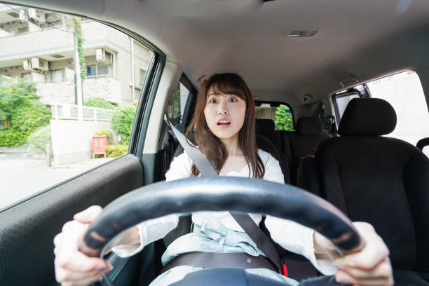 istock Woman having a traffic accident 1015378650