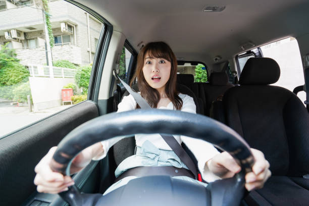 istock Woman having a traffic accident 1015378710