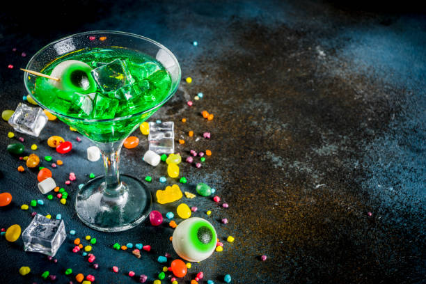 istock Spooky Halloween martini cocktail 1015381540