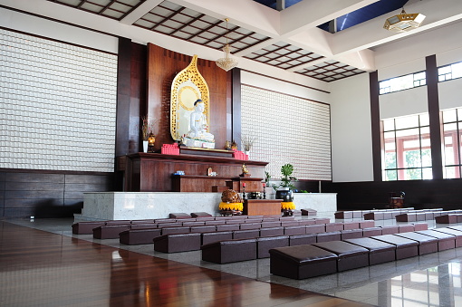 Largest Buddhist temple in Latin America, with 10 000 square meters of built area, occupying a land of 150 000 square meters. Inaugurated on October 5, 2003, it is located in the municipality of Cotia, with access by the Raposo Tavares Highway.