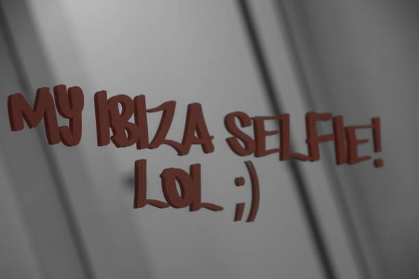 istock Vacation sentences are written on the mirror 1015400280