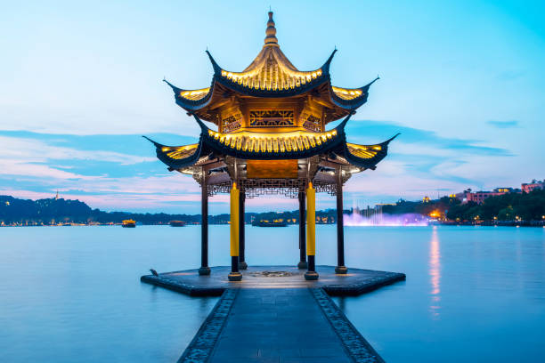 istock Natural scenery and architectural landscape in West Lake, Hangzhou 1015434036