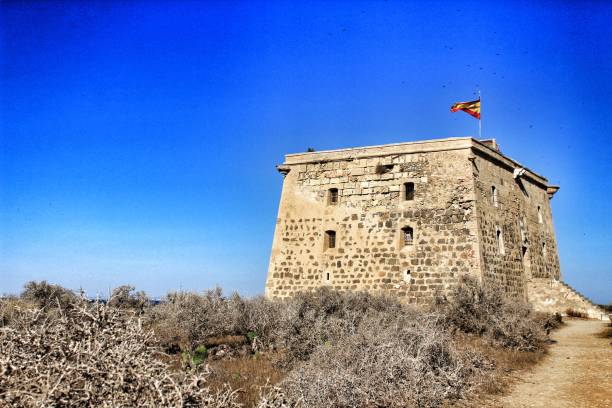 fortress castle in tabarca island - island of tabarca imagens e fotografias de stock