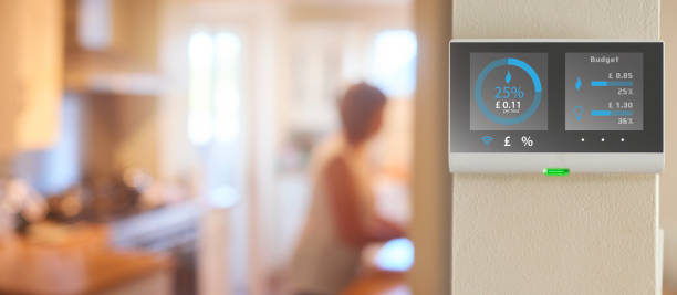 istock Home energy costs displayed on smart meter 1015443520