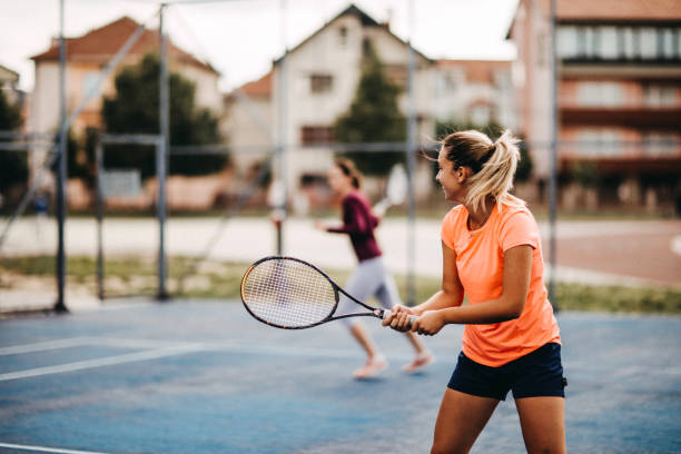 istock Women's Tennis doubles 1015447466