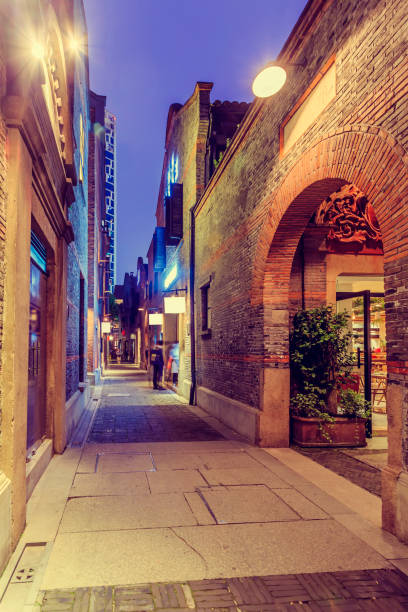 istock Shanghai Shikumen old building facade 1015454802