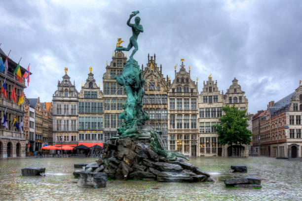 istock Brabo fountain on market square, Antwerp, Belgium 1015461266