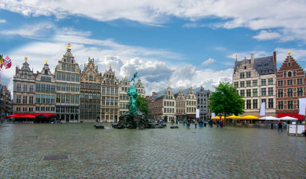 istock Market square (Grote markt), Antwerp, Belgium 1015461412