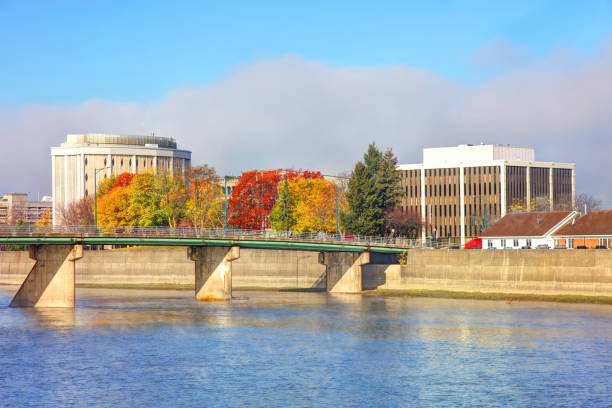 istock Autumn in Elmira New York 1015491874