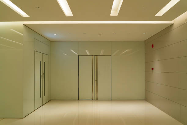 istock Simple room in the room 1015512816