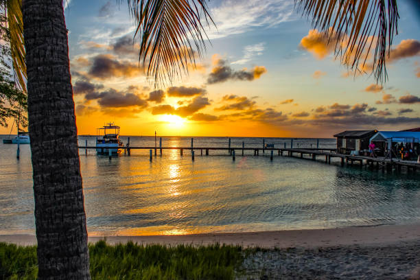 istock Aruba Landscape sunrise and sunsets 1015659154
