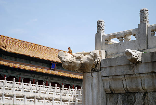 пекин запретный город series - gate of divine military genius стоковые фото и изображения