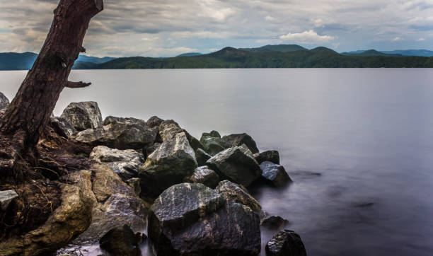 istock Scenery around lake jocasse gorge 1015751820