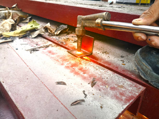 istock Worker are cutting torch steel by oxygen and acetylene cutter. 1015765772