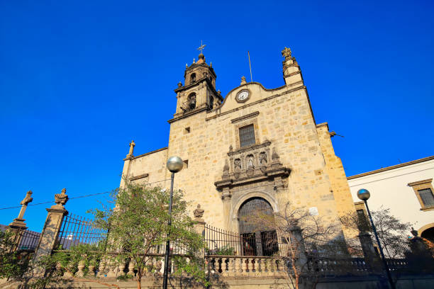 istock Guadalajara churches in historic city center 1015771802