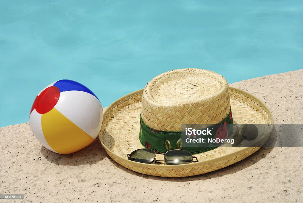 A bordo piscina - Foto stock royalty-free di Acqua